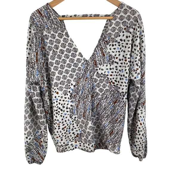 Daytrip Tops - Daytrip Womens SIze Small Long Sleeve Multicolor Geometric Print Blouse Shirt